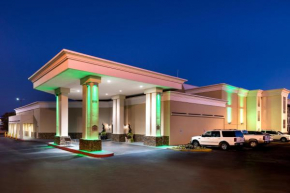  Holiday Inn Hotel & Suites Oklahoma City North, an IHG Hotel  Оклахома-Сити
